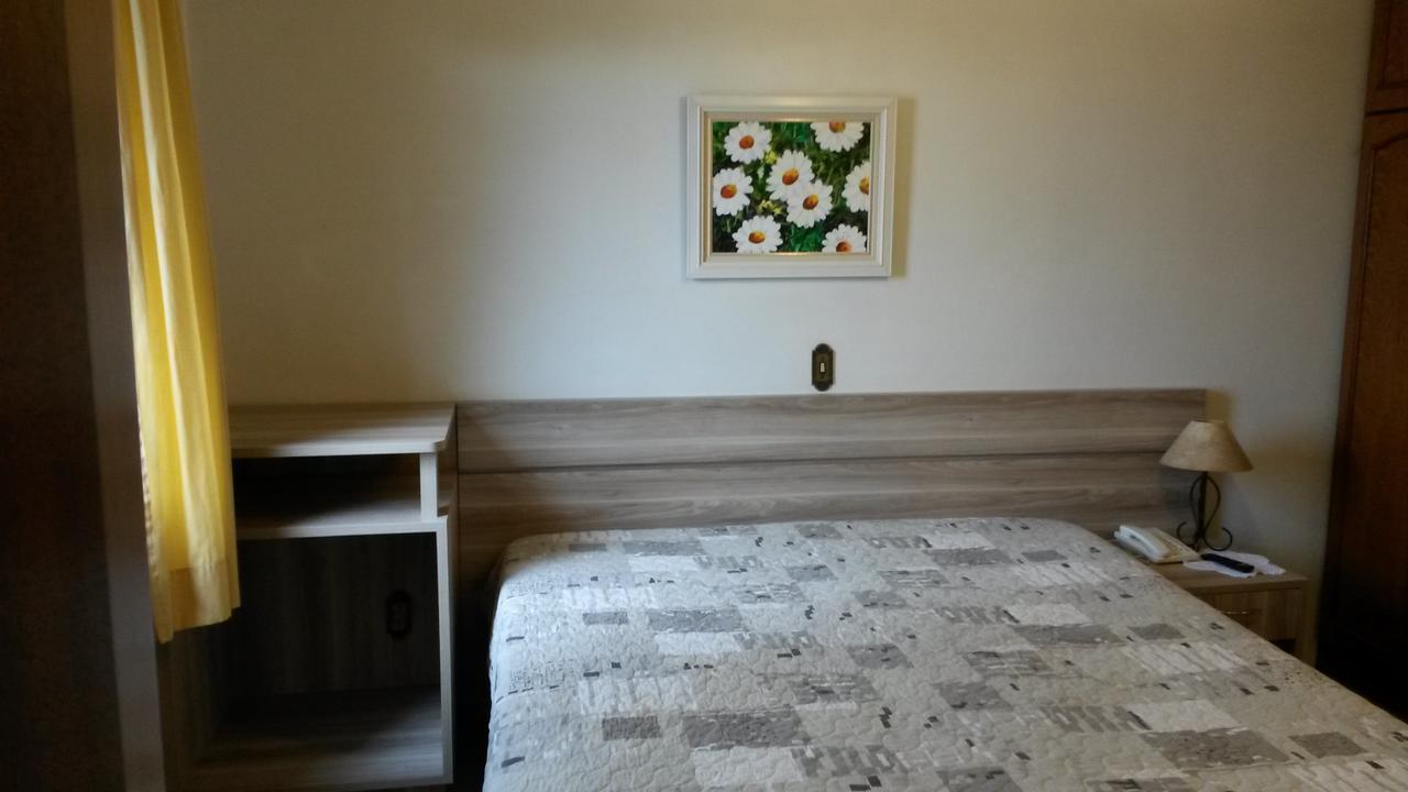 Hotel San Carlos Carlos Barbosa Eksteriør bilde