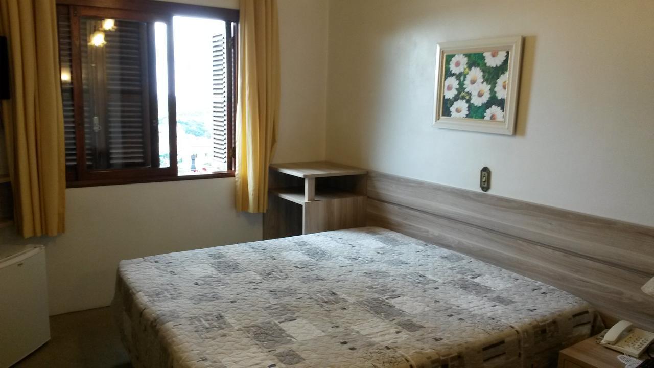 Hotel San Carlos Carlos Barbosa Eksteriør bilde